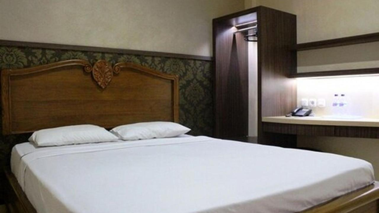 Hotel Besar Purwokerto Extérieur photo