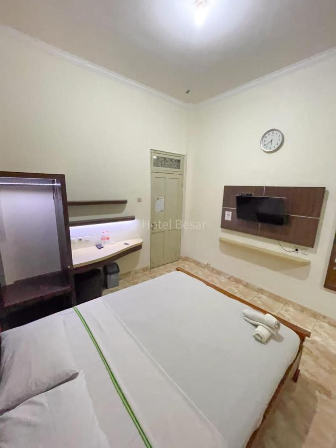 Hotel Besar Purwokerto Extérieur photo