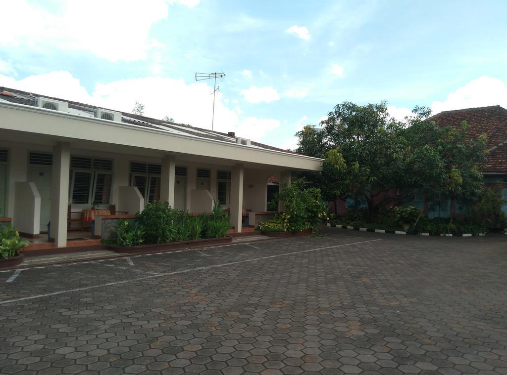 Hotel Besar Purwokerto Extérieur photo